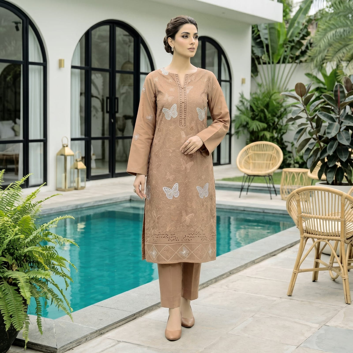 𝗕𝗮𝗿𝗲𝗲𝘇𝗲 𝟮𝗣𝗖 𝗘𝗺𝗯𝗿𝗼𝗶𝗱𝗲𝗿𝗲𝗱 𝗖𝗹𝗮𝘀𝘀𝗶𝗰 𝗟𝗮𝘄𝗻 𝗕𝘆 𝗠𝗮𝗵𝗣𝗼𝘀𝗵 𝗗-18