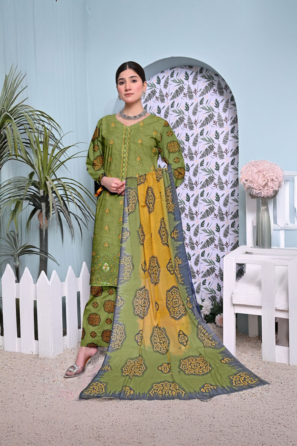 Muntaha Luxury Festive Print Lawn D-03 Vol-101