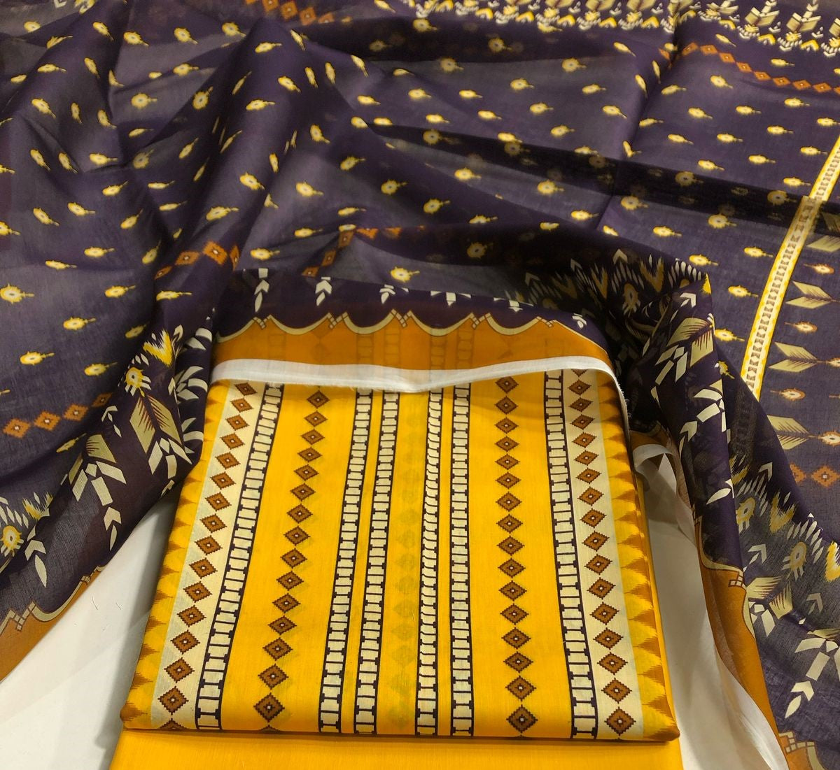 3 Piece Printed Lawn D-04 Vol 10