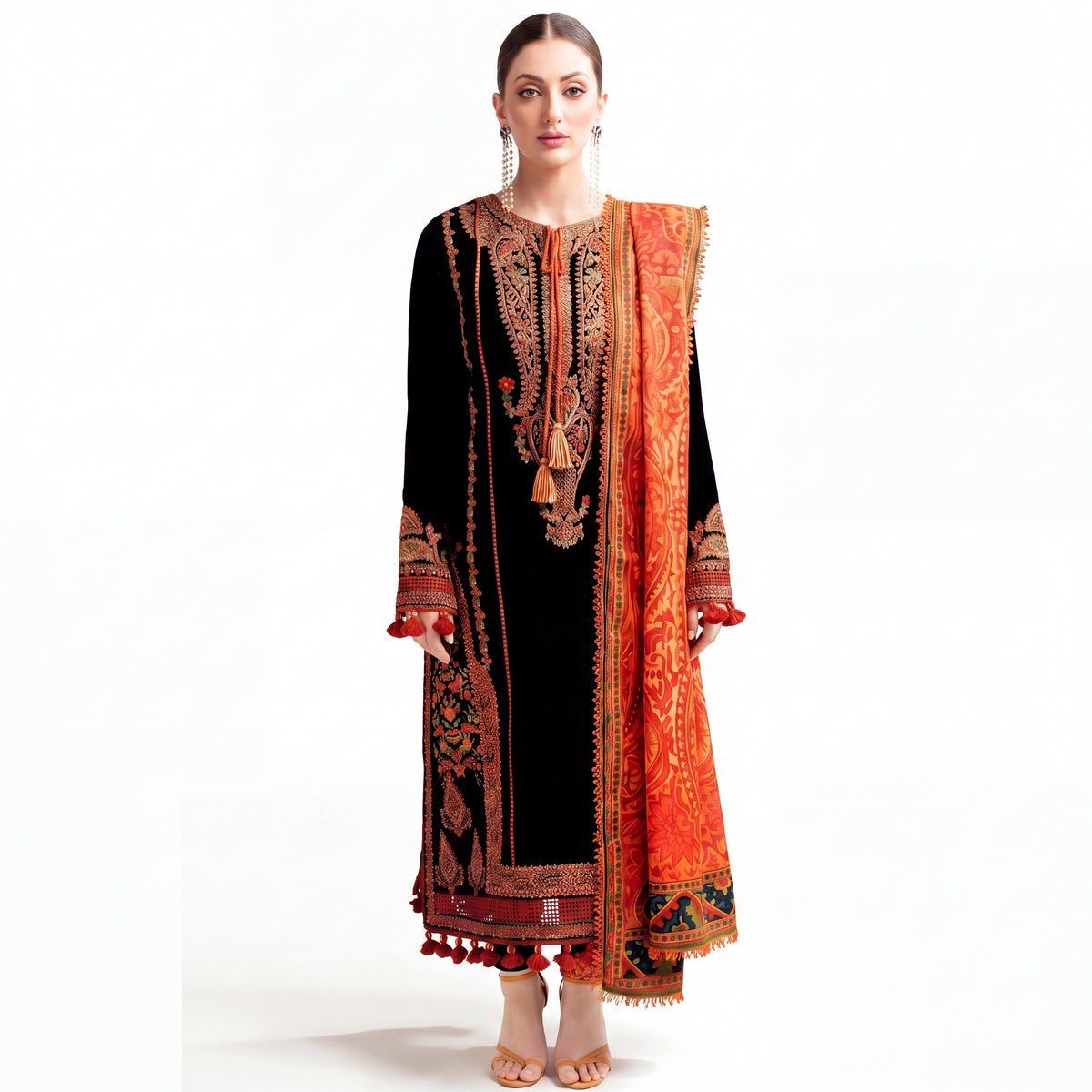 MahPosh Classic Lawn Embroidered 3PC Suit D-1005